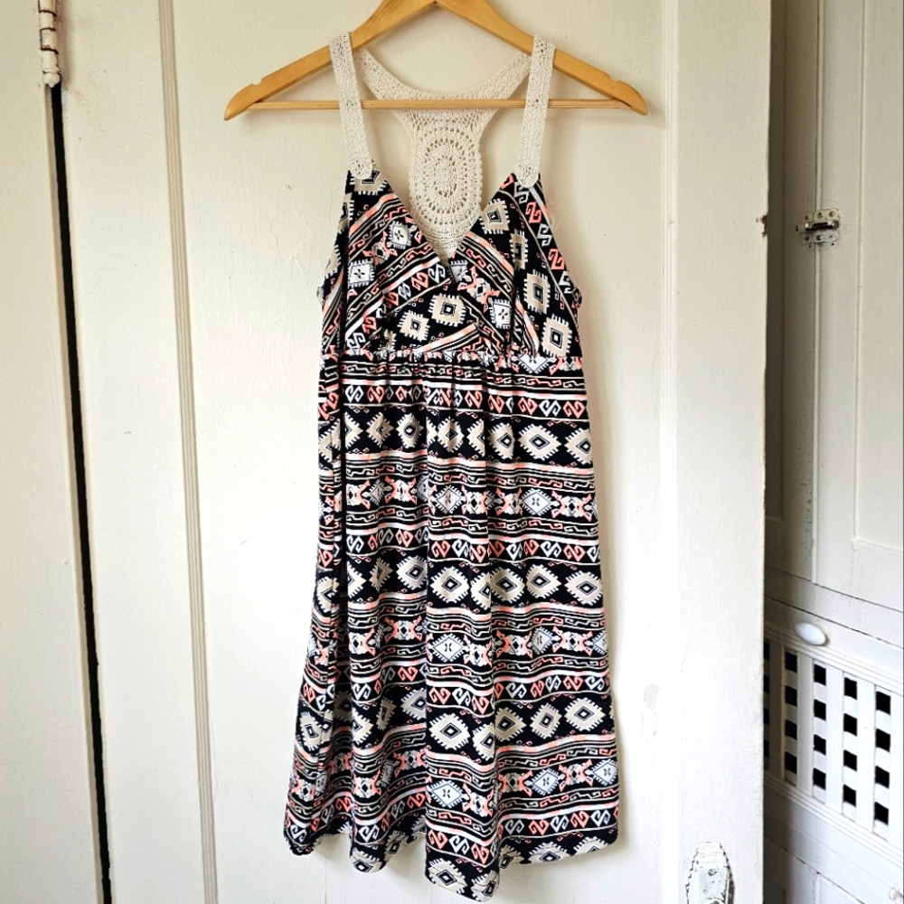 Black/Pink geometric dress w/ crochet straps/back (M)